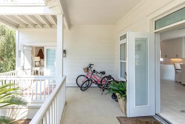 a view of a fountain in front of a house