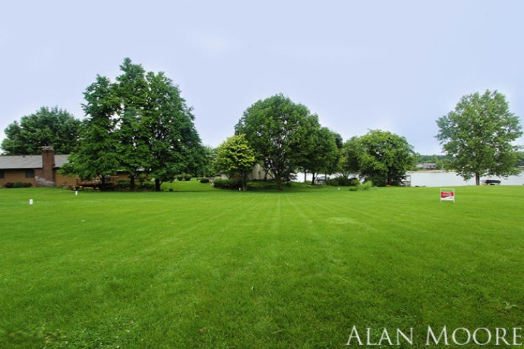 5847 Belding Road Northeast Rockford, MI 49341 - Photo 26 of 31 IMG_3403