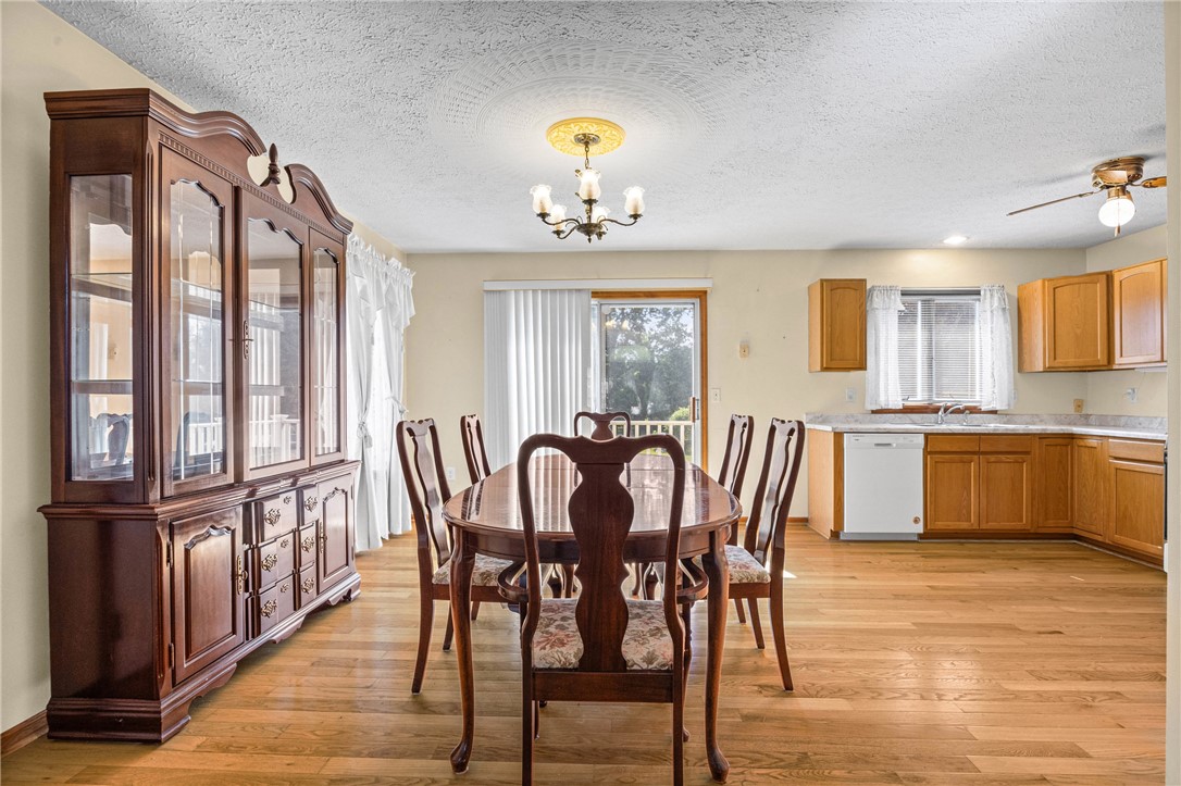 750 Close Circle Webster, NY 14580 - Photo 9 of 50