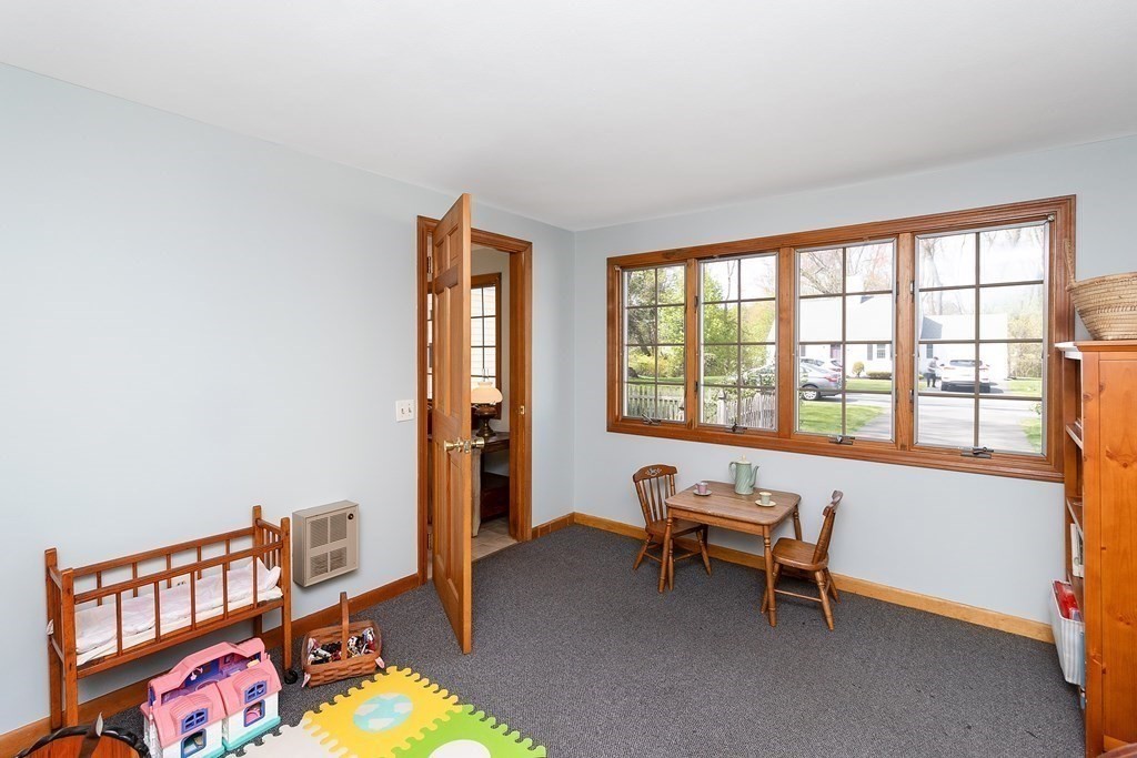 15 Maxwell Place Springfield, MA 01118 - Photo 18 of 42 Gallery Image 18