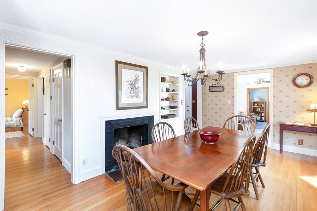 15 Maxwell Place Springfield, MA 01118 - Photo 4 of 42 Gallery Image 4
