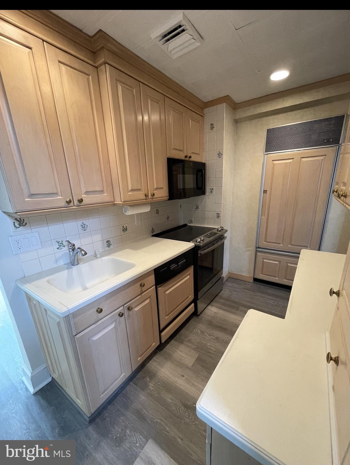 910 Darby Road Havertown, PA 19083 - Photo 13 of 22