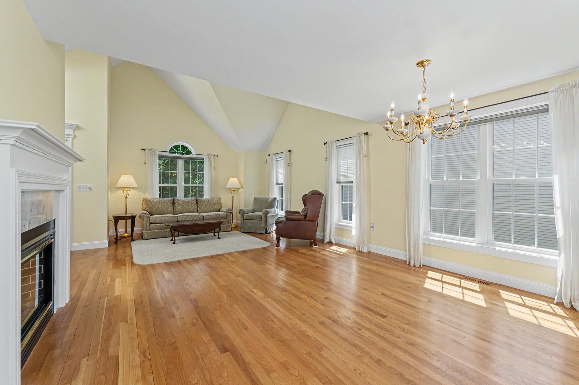 143 Hampton Meadows Hampton, NH 03842 - Photo 7 of 51