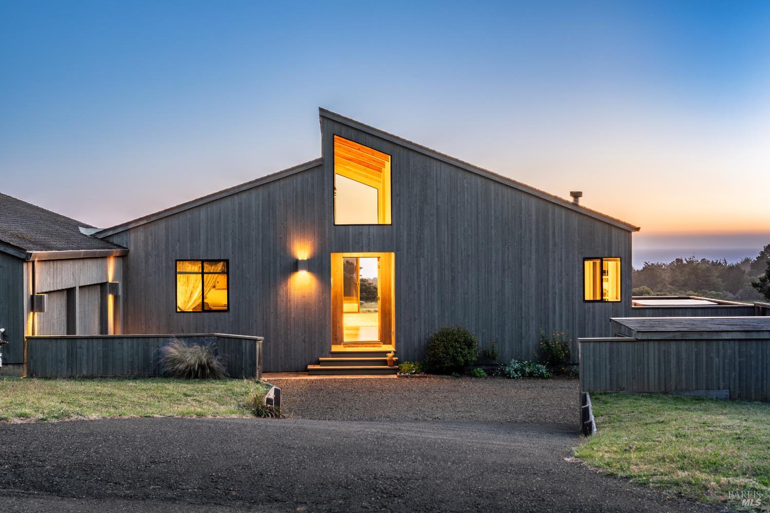 41339 Westwind The Sea Ranch, CA 95497 - Photo 52 of 60 Twilight at front of home with ocean view