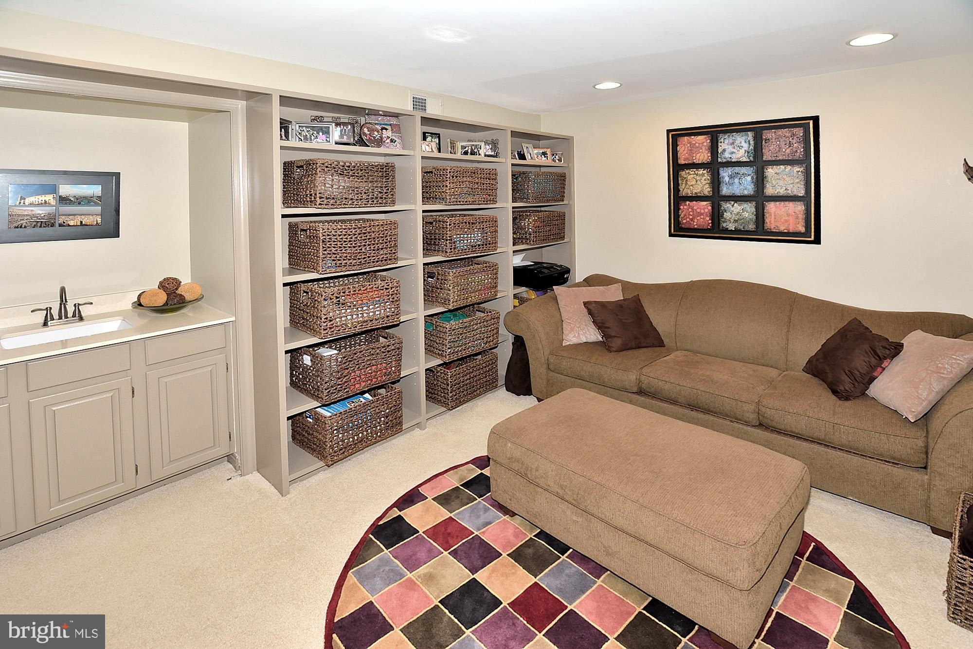 1301 North Courthouse Road, Unit 1809 Arlington, VA 22201 - Photo 25 of 36 DEN WITH WET BAR
