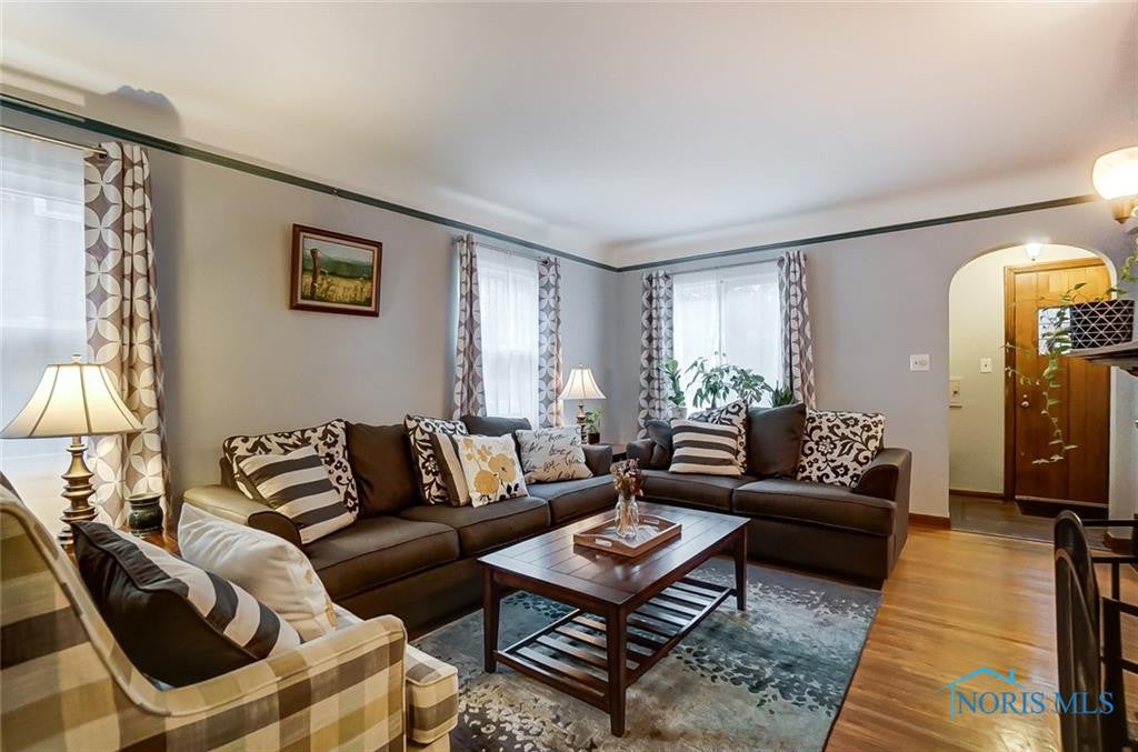 3753 Maxwell Road Toledo, OH 43613 - Photo 4 of 28 Gallery Image 4
