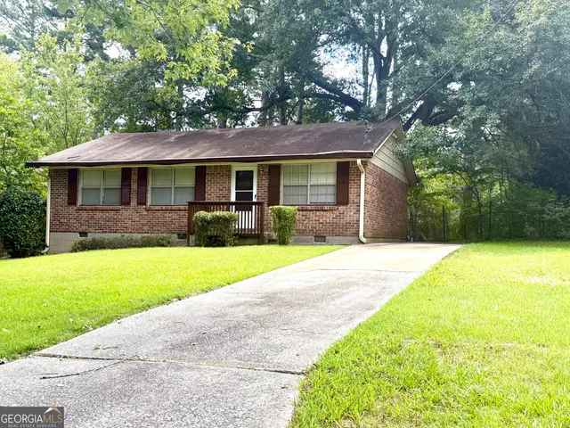 $1,400 | 35 Darwin Drive, Jonesboro, GA 30238
