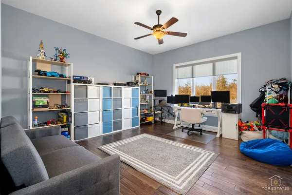 $1,250,000 | 17931 South Crystal Lake Drive, Mokena, IL 60448