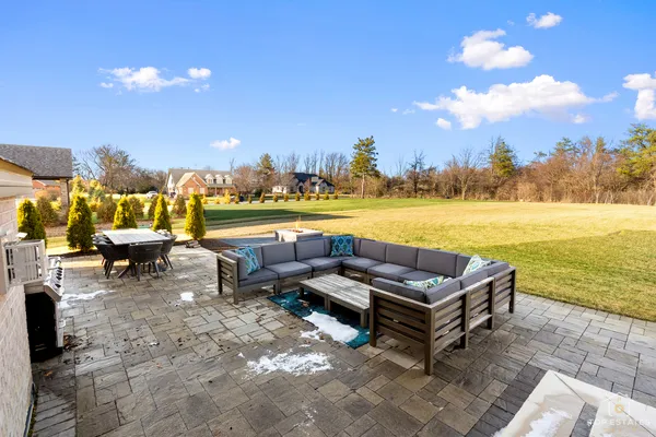 $1,250,000 | 17931 South Crystal Lake Drive, Mokena, IL 60448