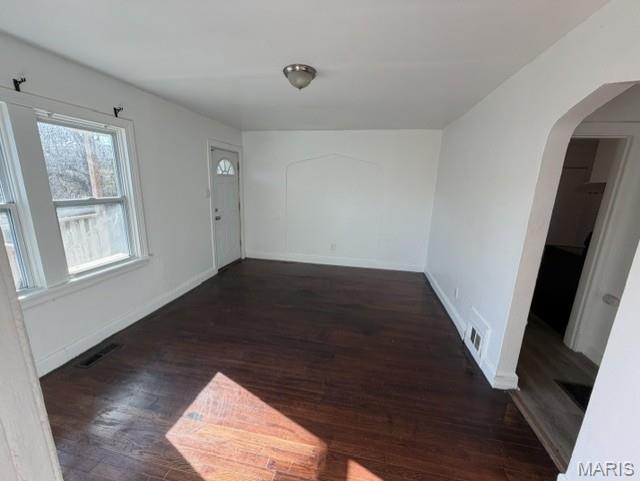 147 Chambers Road Riverview, MO 63137 - Photo 2 of 7