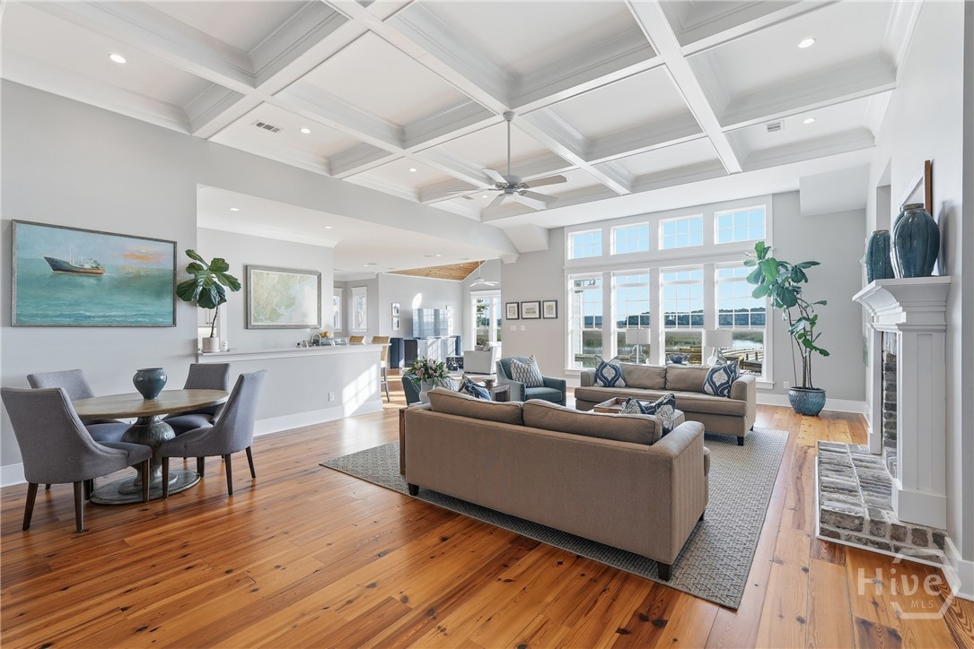 141 Bluffside Circle Savannah, GA 31406 - Photo 10 of 53 Large great room perfect for entertaining