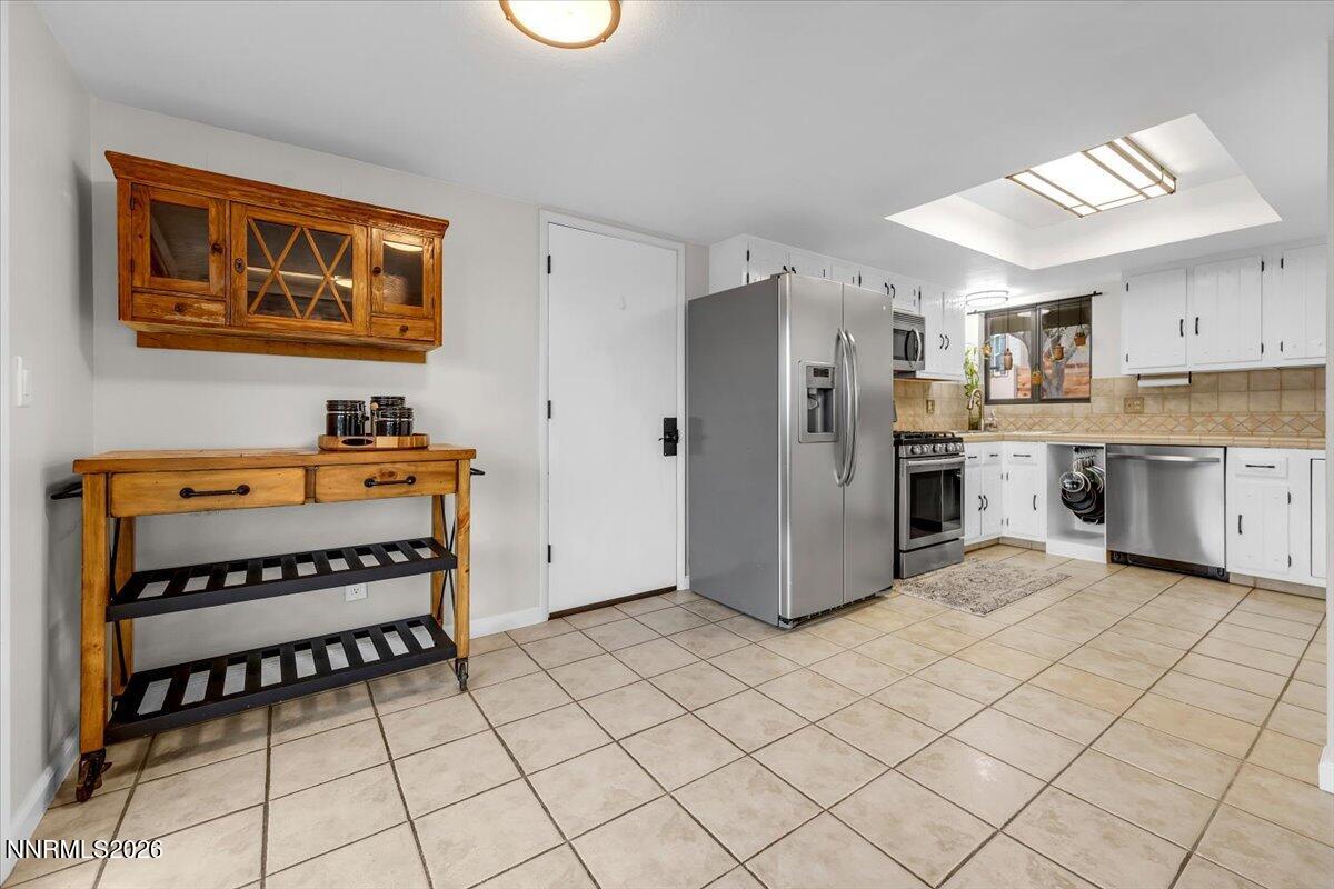 2975 Markridge Drive Reno, NV 89509 - Photo 8 of 23 13-Markridge2975-013