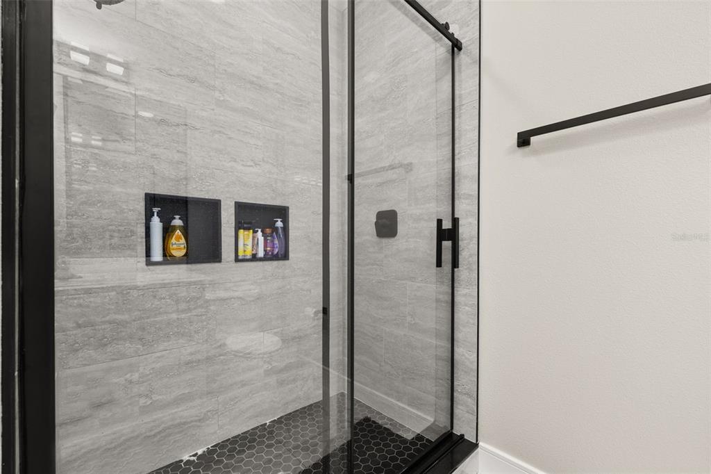 12333 Via Derna Place Windermere, FL 34786 - Photo 31 of 56 a close view of bathroom