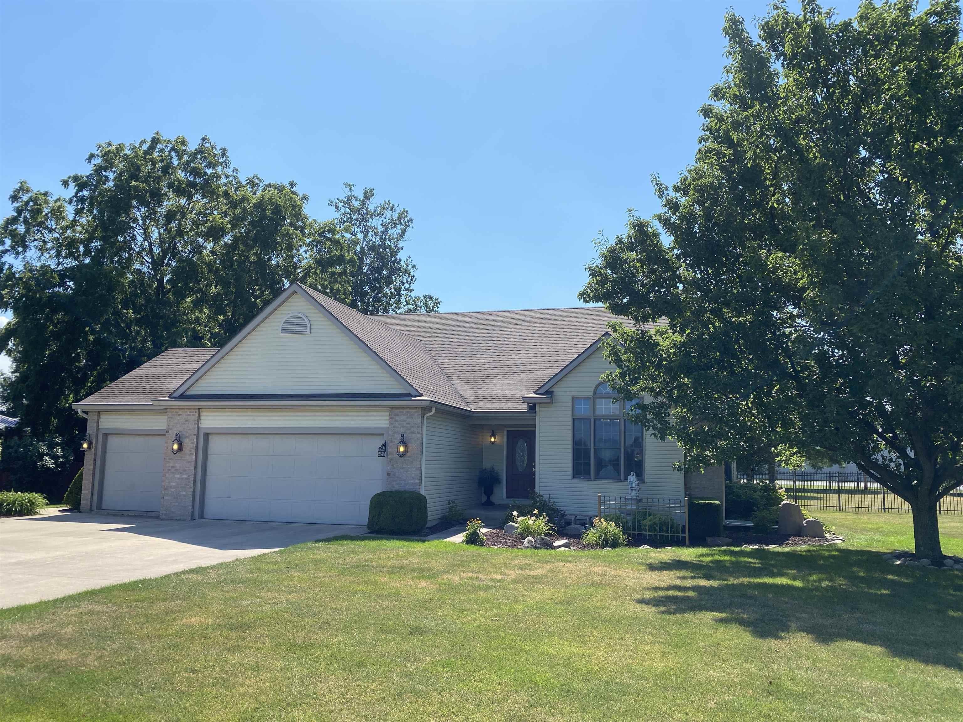 2645 Fir Road Bremen, IN 46506 - Photo 1 of 36