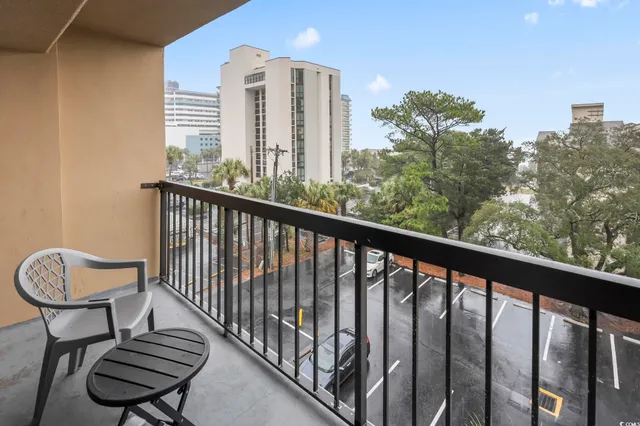 $165,000 | 210 75th Avenue North, Unit 4033, Myrtle Beach, SC 29572