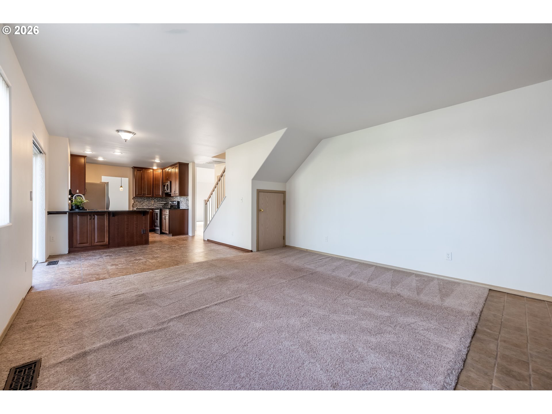 1815 Southwest Northstar Loop Troutdale, OR 97060 - Photo 20 of 45 Family Room