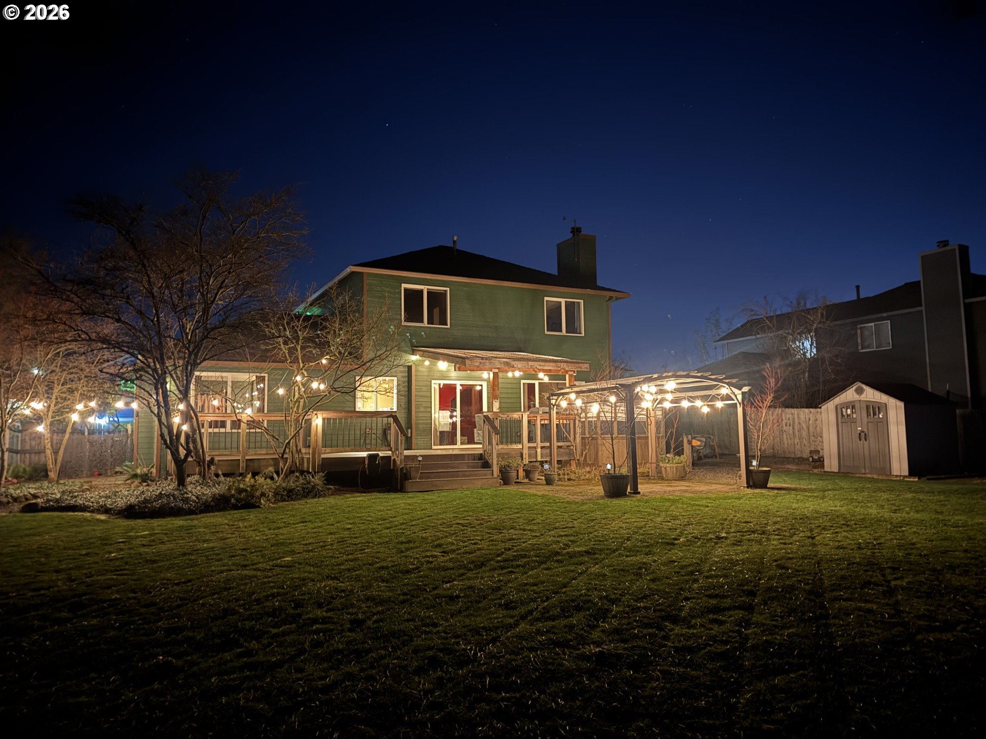 1815 Southwest Northstar Loop Troutdale, OR 97060 - Photo 2 of 45