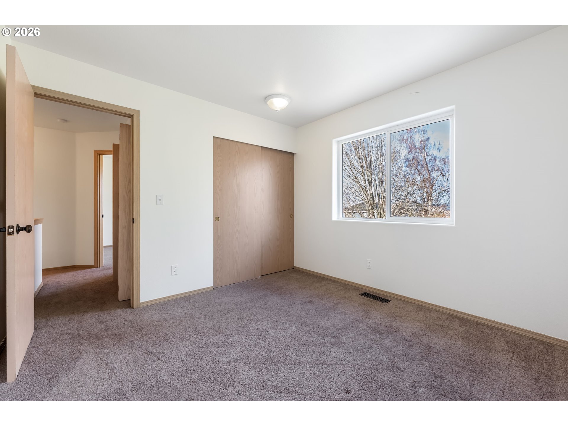 1815 Southwest Northstar Loop Troutdale, OR 97060 - Photo 27 of 45 Bedroom