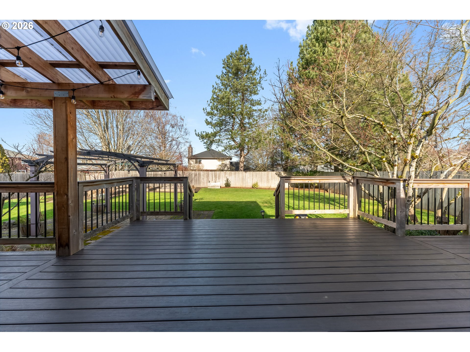 1815 Southwest Northstar Loop Troutdale, OR 97060 - Photo 32 of 45