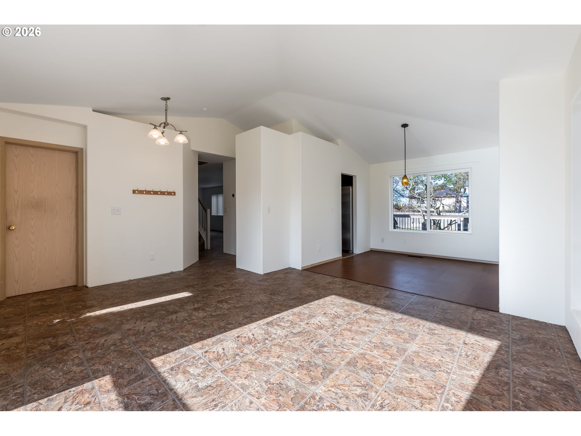 1815 Southwest Northstar Loop Troutdale, OR 97060 - Photo 9 of 45 Living Room/Dining Room