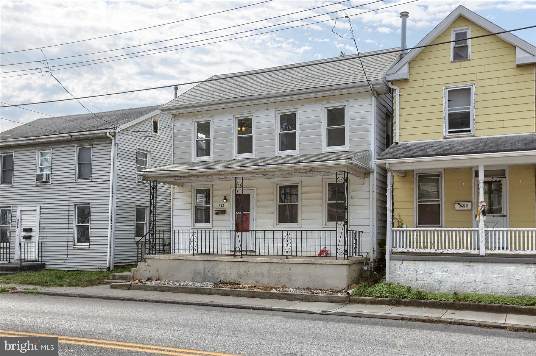 622 Frederick Street Hanover, PA 17331 - Photo 3 of 29