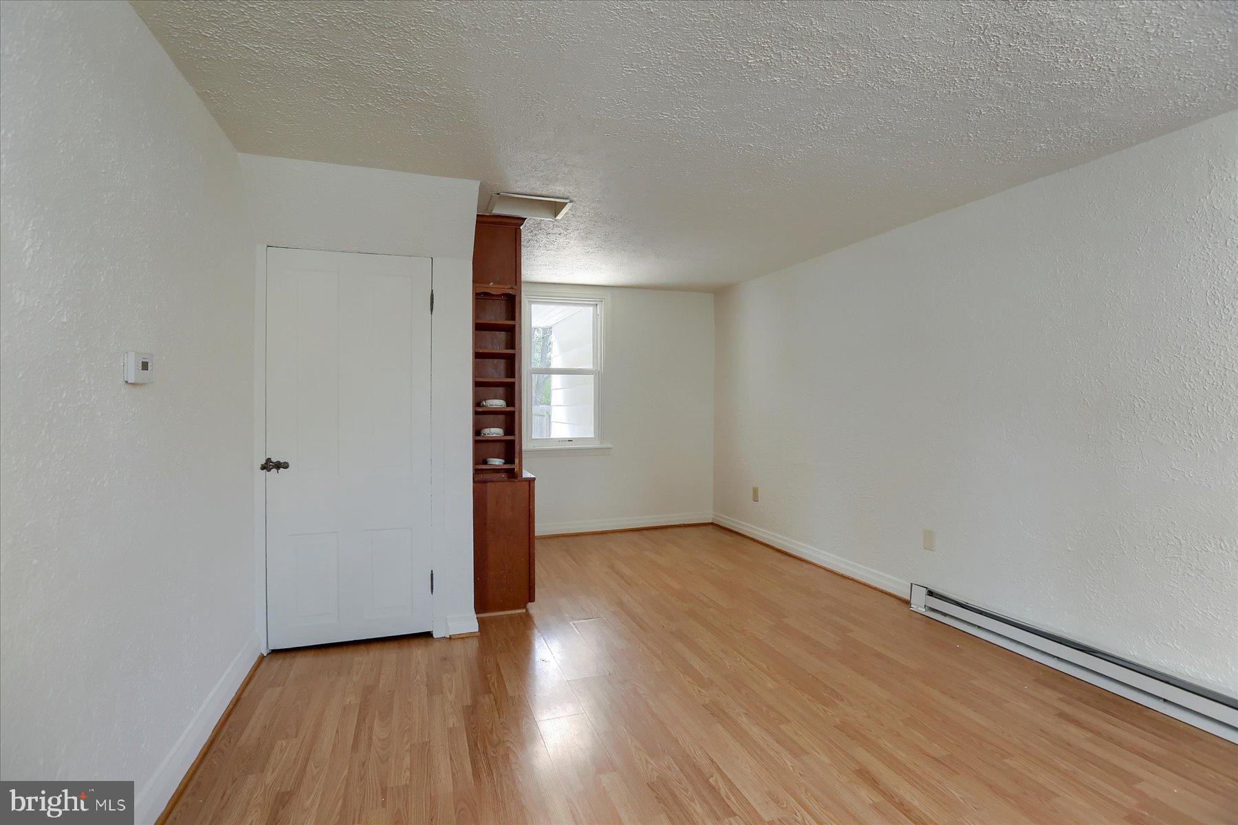 622 Frederick Street Hanover, PA 17331 - Photo 5 of 29