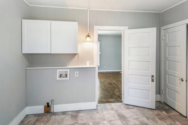 $284,700 | 705 Nicholson Street, Joliet, IL 60435