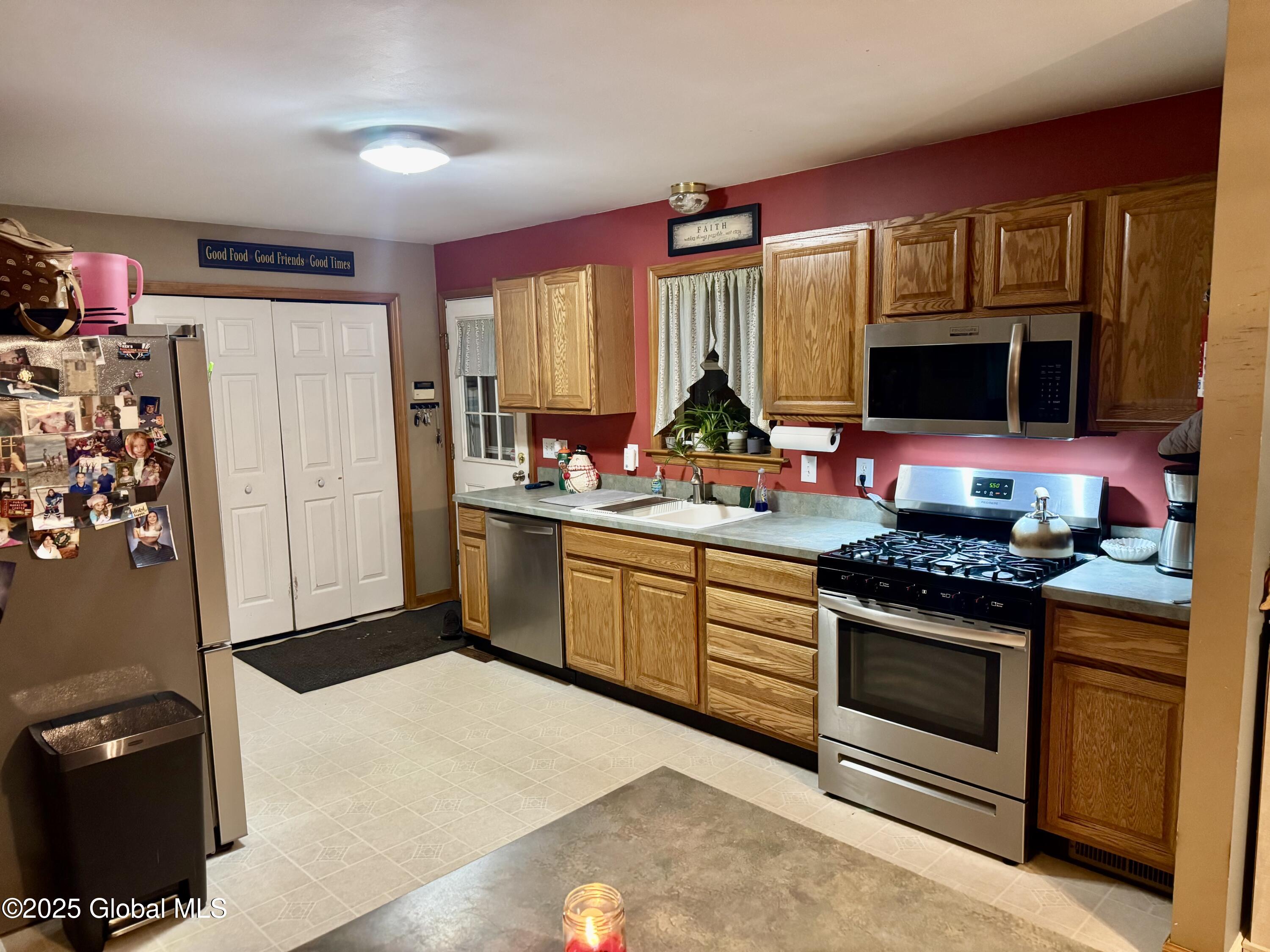 5 Farr Road Greenfield Center, NY 12833 - Photo 7 of 28 IMG_2209