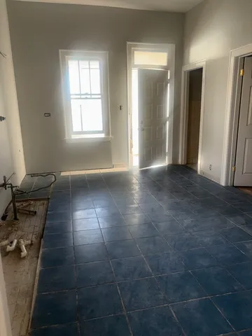 a view of a livingroom with a fireplace