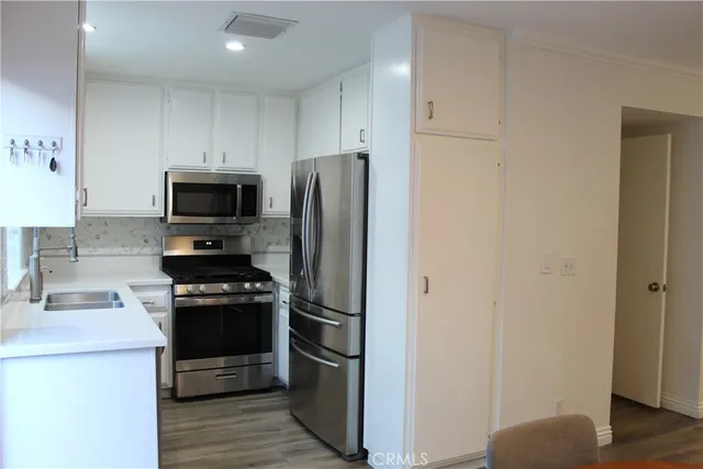 $749,880 | 591 Garfield Avenue, Unit 5, Pasadena, CA 91101