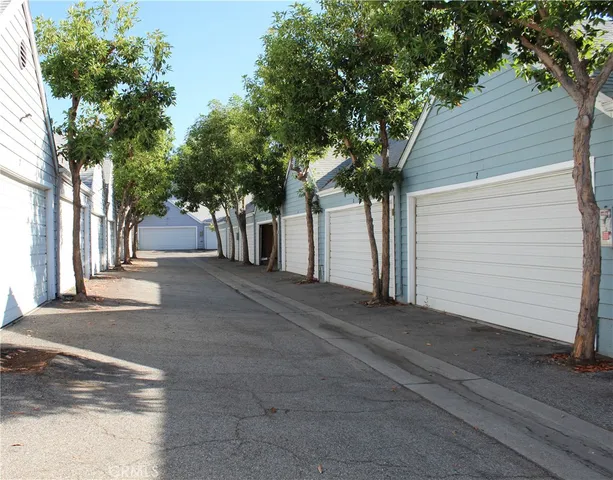 $749,880 | 591 Garfield Avenue, Unit 5, Pasadena, CA 91101