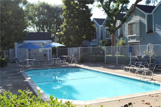 $749,880 | 591 Garfield Avenue, Unit 5, Pasadena, CA 91101