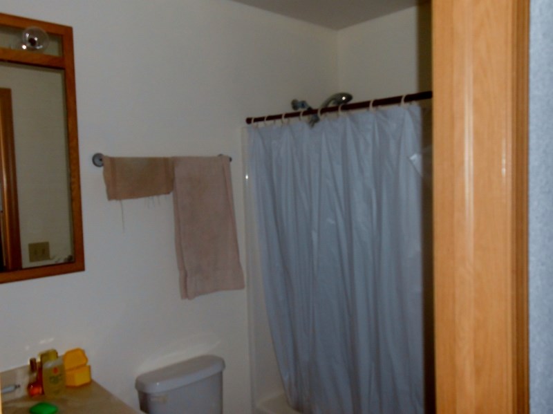 529 West Liberty Street Butler, IN 46721 - Photo 29 of 29