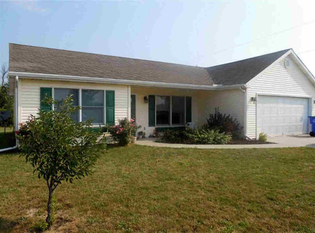 529 West Liberty Street Butler, IN 46721 - Photo 6 of 29