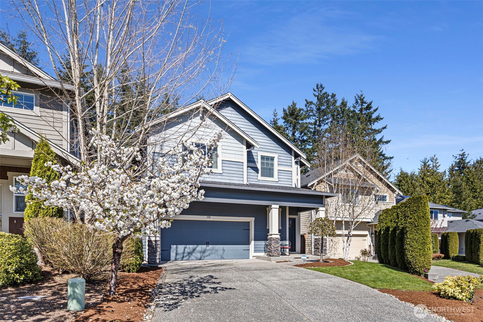 3315 170th Place Southeast Bothell, WA 98012 - Photo 2 of 30