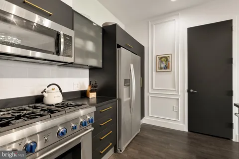 $599,999 | 12025 New Dominion Parkway, Unit 124, Reston, VA 20190