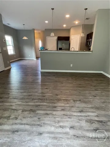 $2,000 | 170 Cantle Drive, Richmond Hill, GA 31324