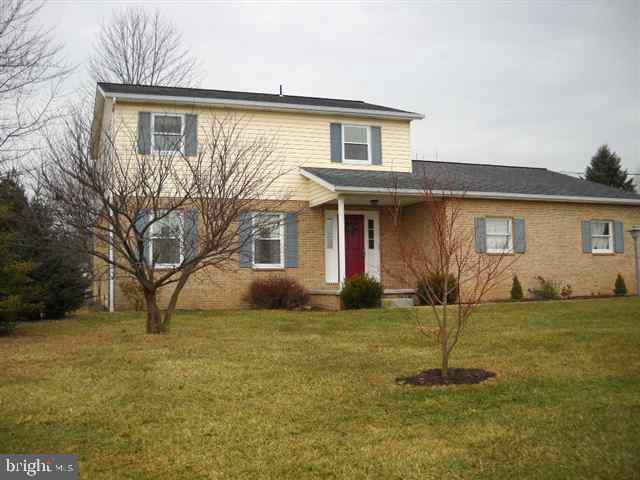 118 East Springville Road Boiling Springs, PA 17007 - Photo 1 of 5 Gallery Image 1