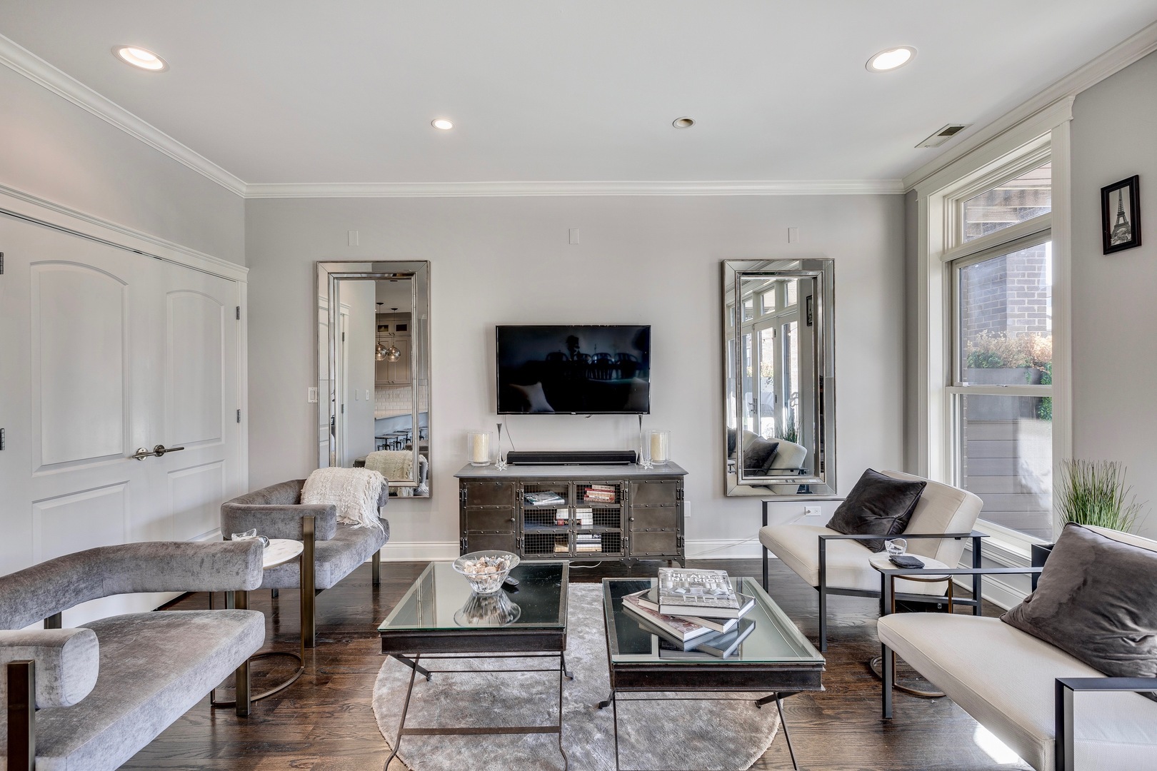 33 North Morgan Street, Unit 3 Chicago, IL 60607 - Photo 7 of 15