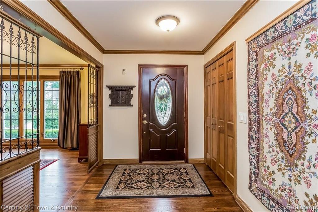 545 Sunlight Drive Rochester Hills, MI 48309 - Photo 6 of 68
