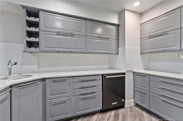 $799,000 | 4751 Northeast Ocean Boulevard, Unit 10, Stuart, FL 34996