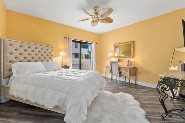 $799,000 | 4751 Northeast Ocean Boulevard, Unit 10, Stuart, FL 34996