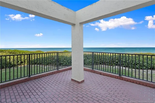 $799,000 | 4751 Northeast Ocean Boulevard, Unit 10, Stuart, FL 34996