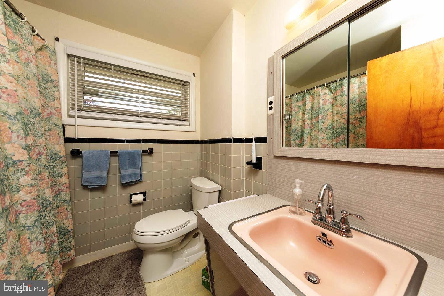 1434 Doris Road Abington, PA 19001 - Photo 17 of 29 Gallery Image 17