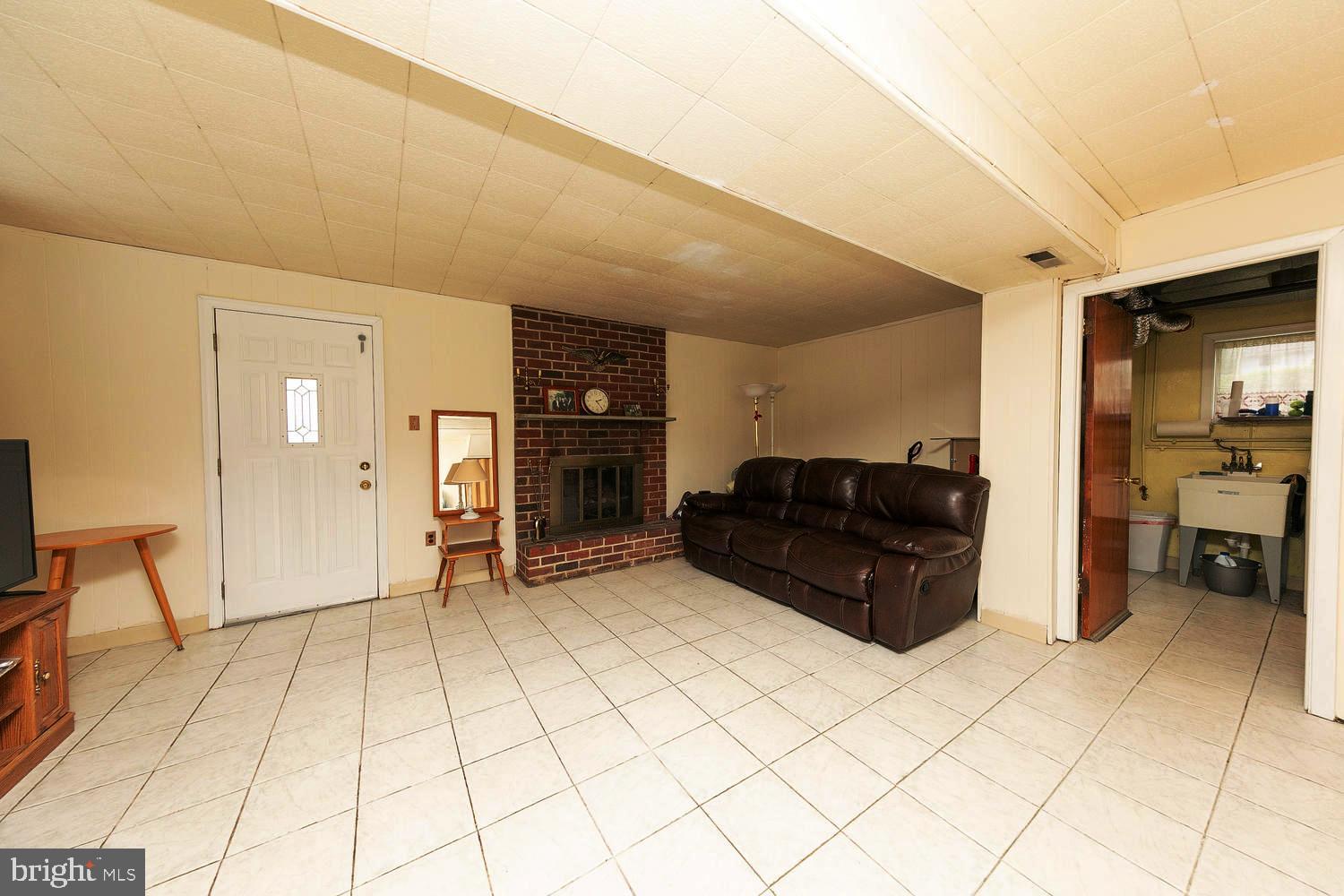 1434 Doris Road Abington, PA 19001 - Photo 21 of 29 Gallery Image 21