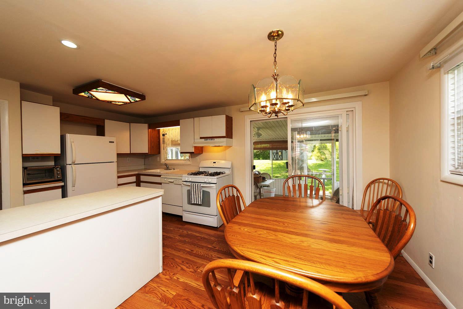 1434 Doris Road Abington, PA 19001 - Photo 6 of 29 Gallery Image 6