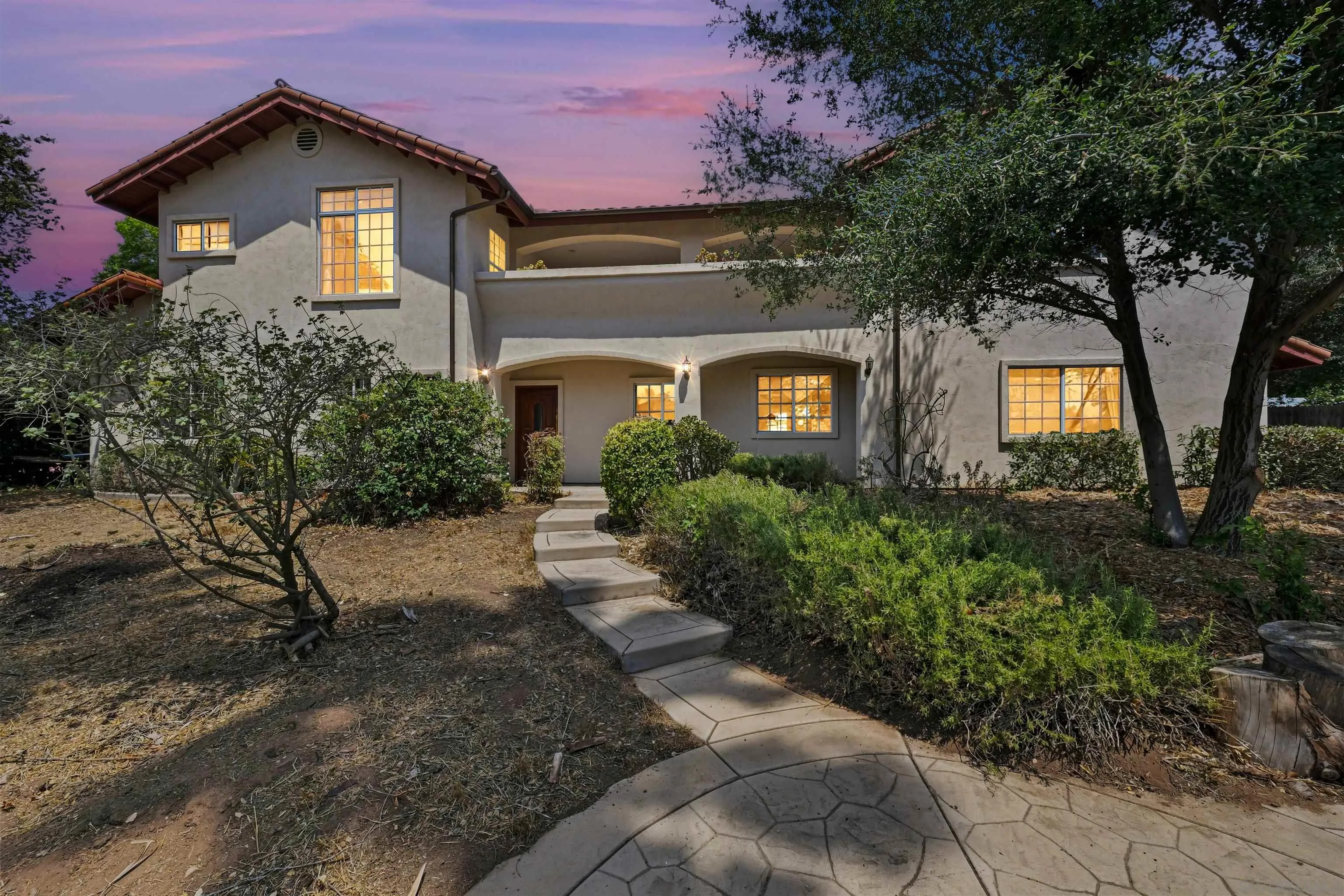 2744 Felicita Road Escondido, CA 92029 - Photo 1 of 32 Digitally Altered. Original Image (https://zimg.paragon.ice.com/ParagonImages/Property/PA/SDMLS/-532556/1/533/400/c45b1e52979872e777719fec3a64039d/3/552b6468f3cbb4b5ca4c5a4d4f4b622c/-532556-48a9a951-2a1f-4fe7-a720-d2238c3b5651.JPG)