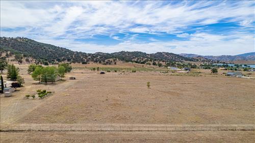 Creekside Tehachapi, CA 93561 - Photo 9 of 20 resized-DJI_0055
