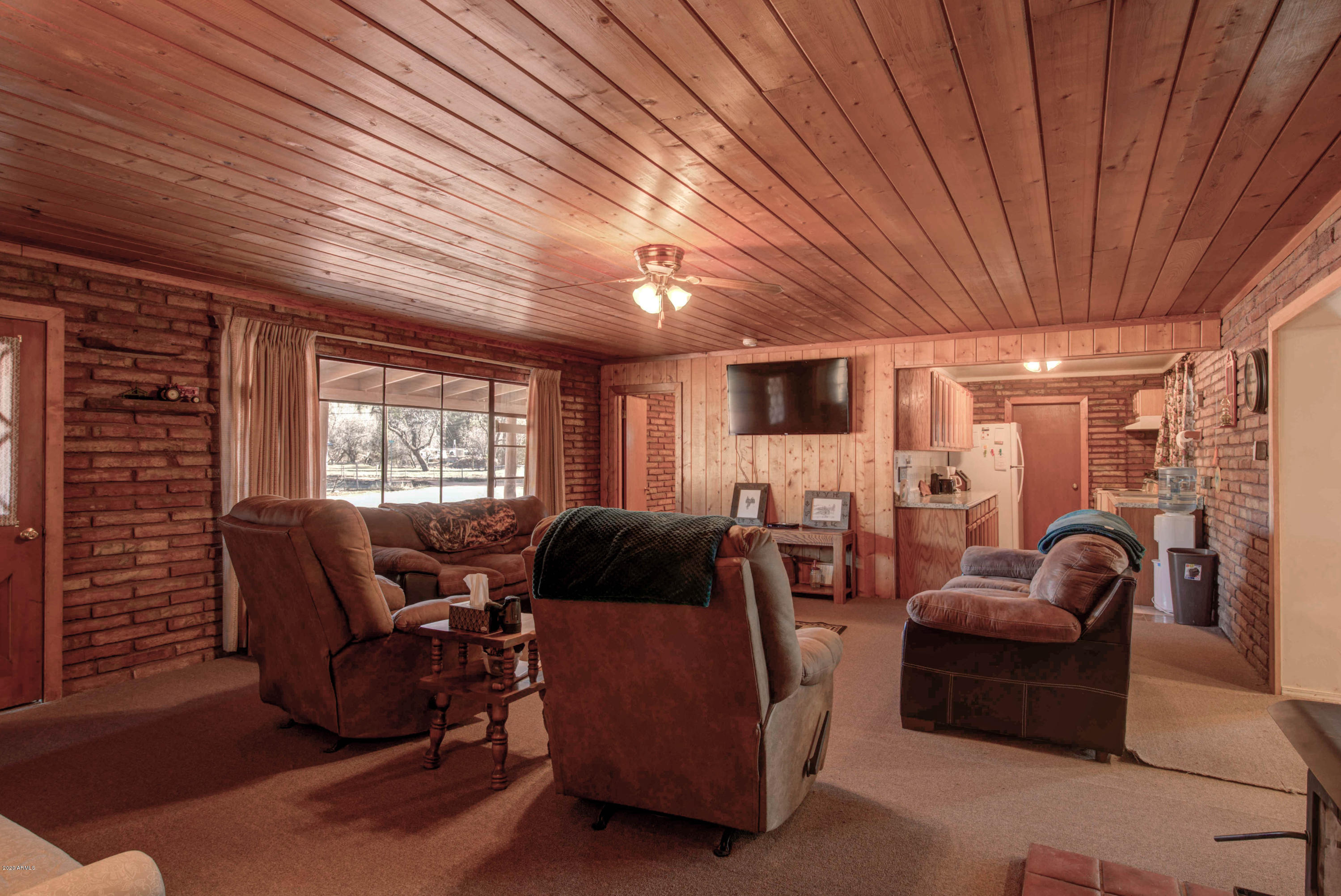 6173 N Road Pine, AZ 85544 - Photo 3 of 30 Living Room