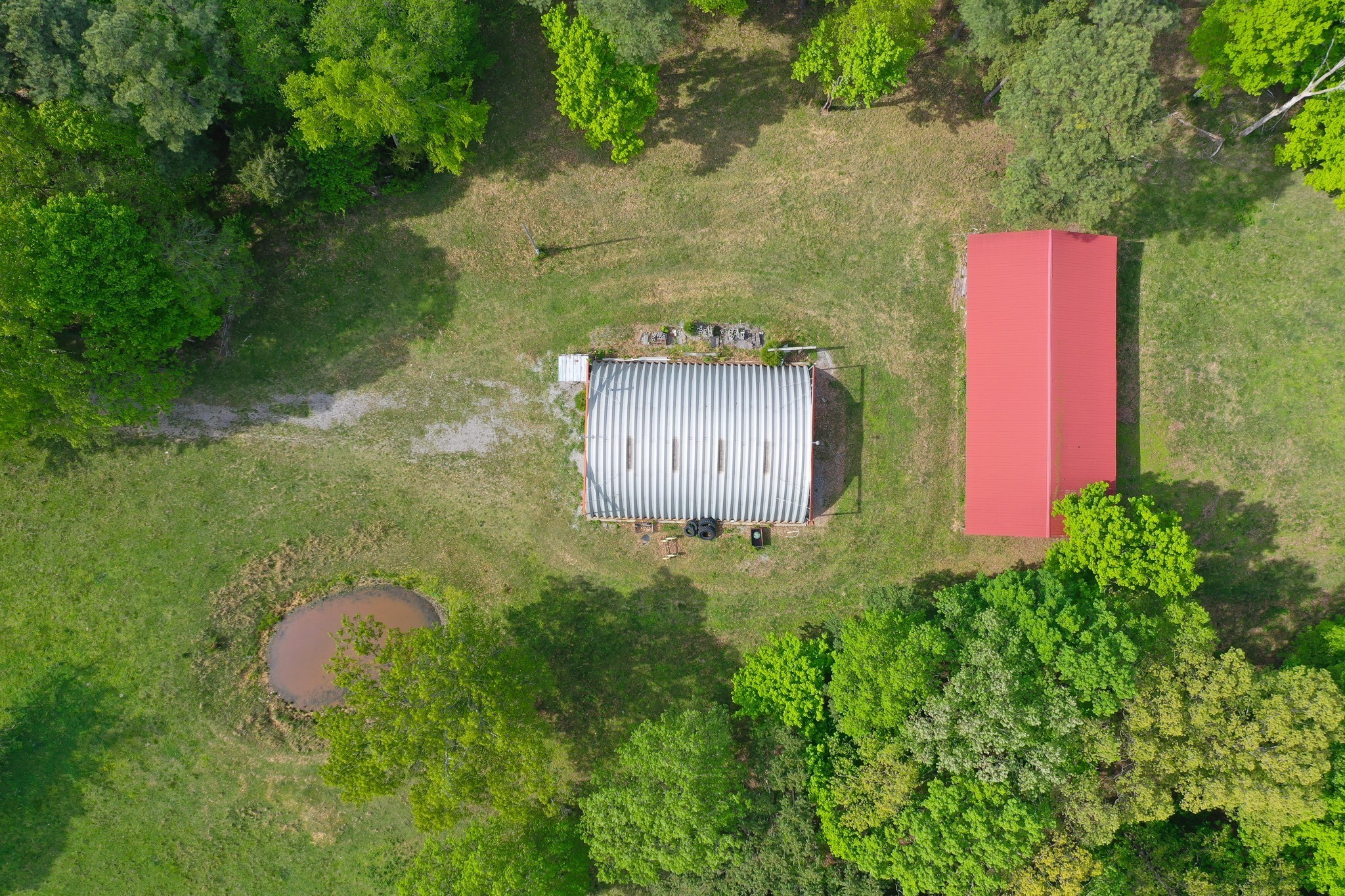 3915 Oak Ridge Road Palmyra, TN 37142 - Photo 40 of 61 an aerial view of a house with pool and garden